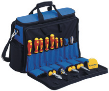 ��������ʦ���ף�15 �� KL900B15